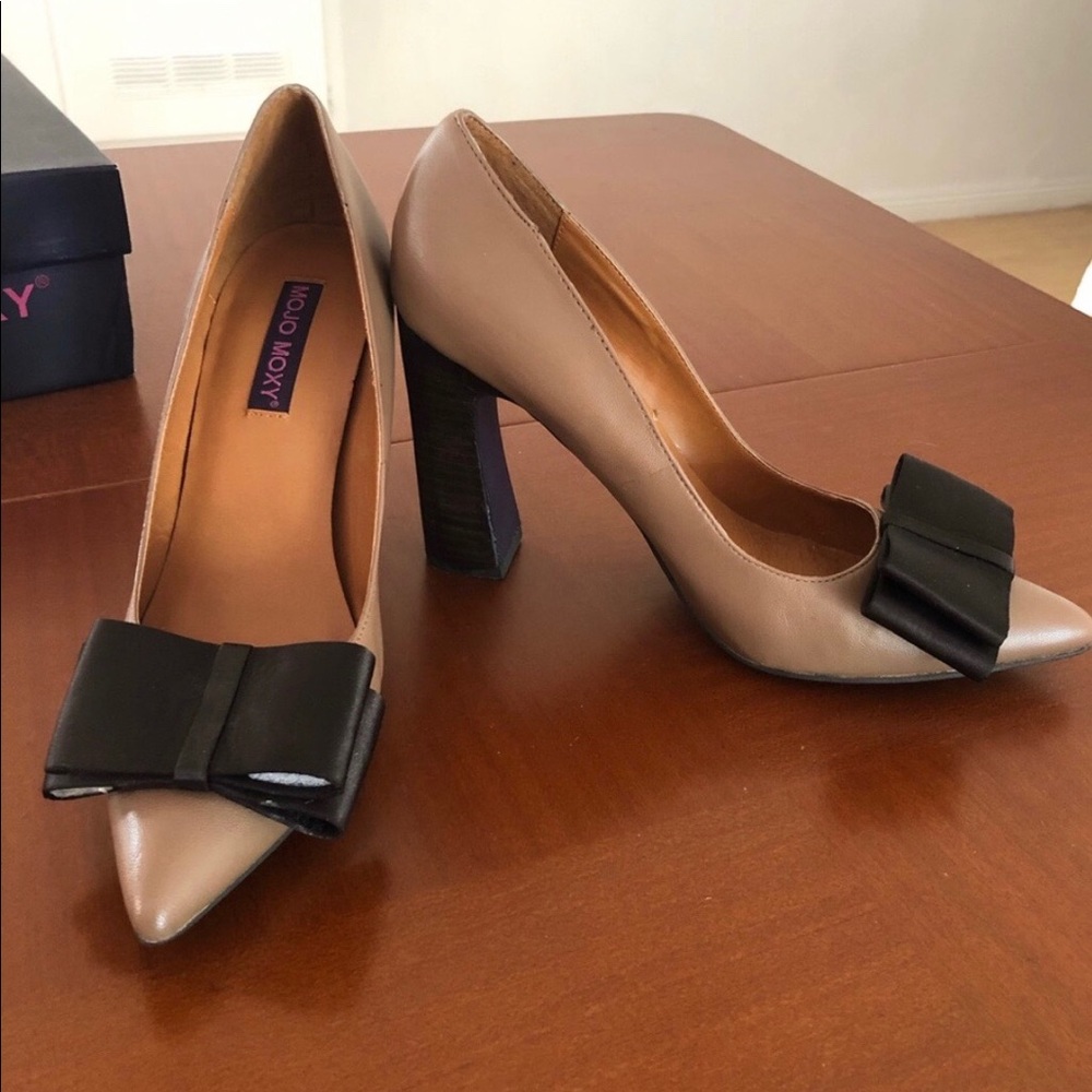 Mojo Moxy heels